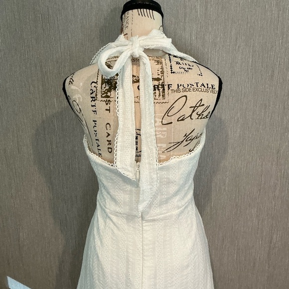 NWOT Chic White Button-Down Mini Dress Size 10 - Picture 5 of 8